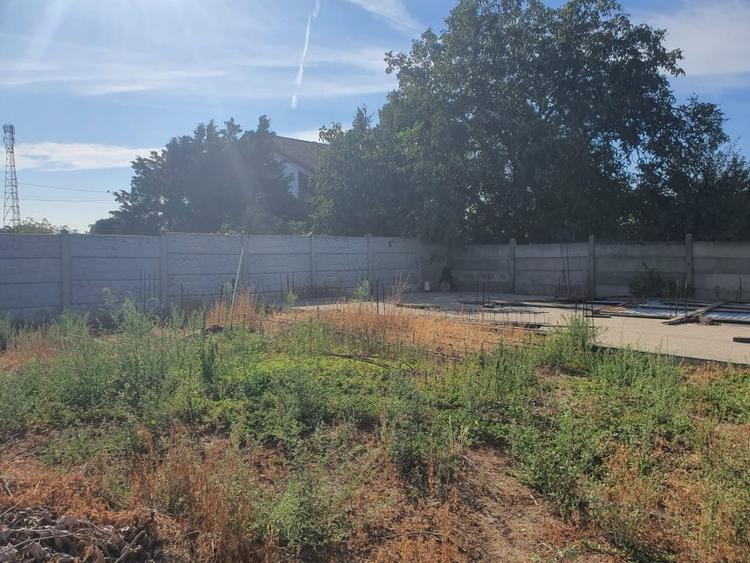 Teren Construcții intravilan de 850 mp, în Exterior Est