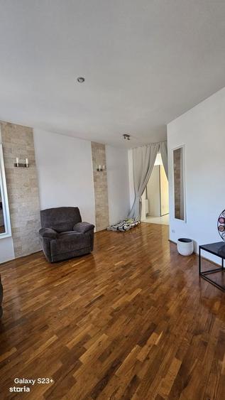 Apartament cu 2 camere decomandat în Candiano Popescu