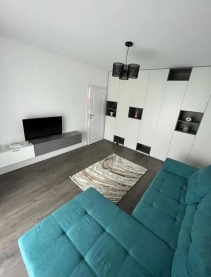 Apartament cu 2 camere decomandat în Lujerului