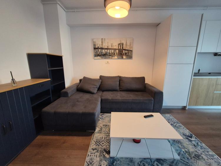 Apartament cu 2 camere decomandat, mobilat în Torontalului