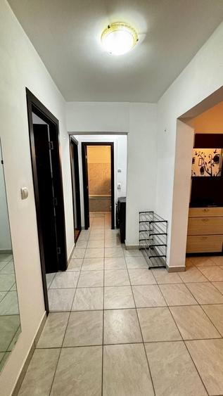 Apartament cu 2 camere decomandat, mobilat în Ultracentral