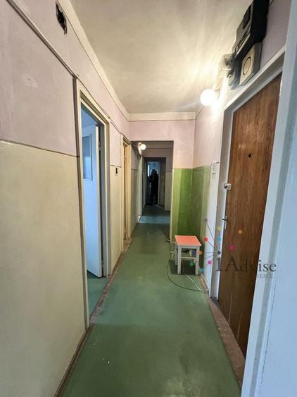 Apartament cu 3 camere decomandat în Griviței