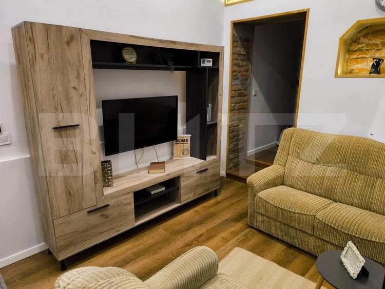Apartament cu 3 camere, 47 mp, zona Centrala - 4