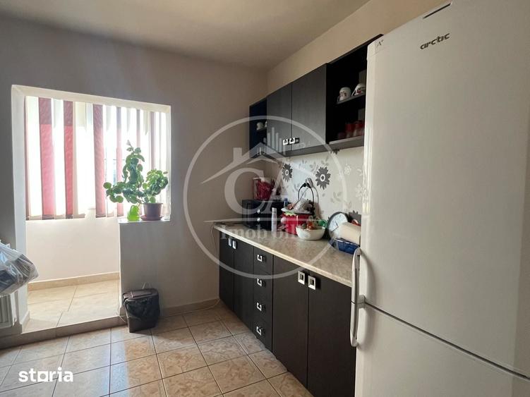 Apartament cu 3 camere decomandat în Orașul Nou