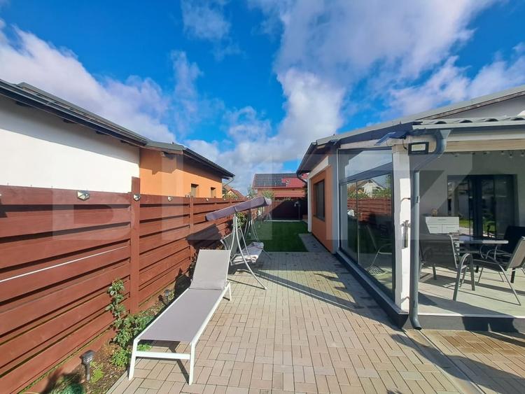 Casa parter cu priveliste spre munte,singur in curte - 20