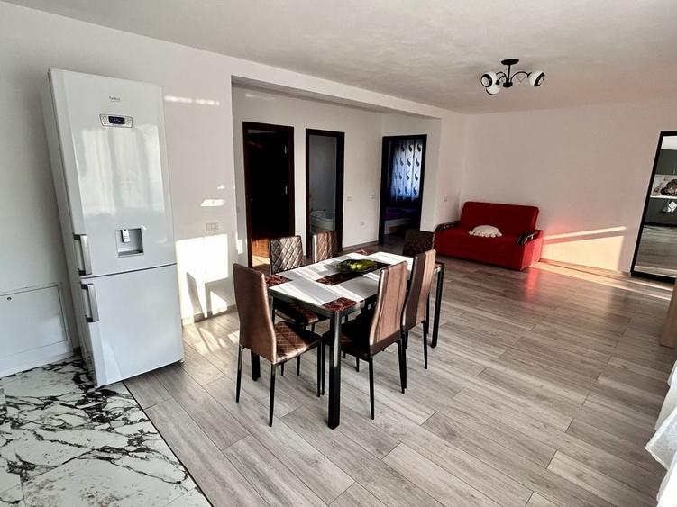 Casă cu 2 camere cu Teren 430 Mp în Central