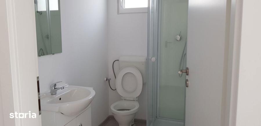 Spațiu comercial, de 406 mp, în Clinceni
