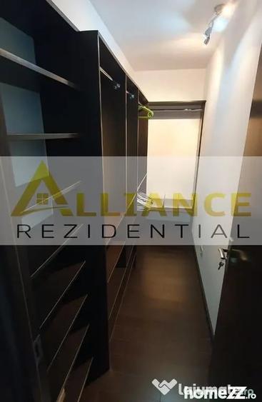 Apartament cu 5 camere decomandat în Central