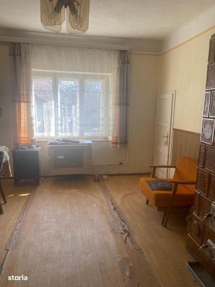 Casă cu 3 camere în Borș