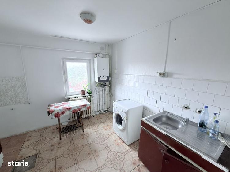 Apartament cu 2 camere semidecomandat în Central