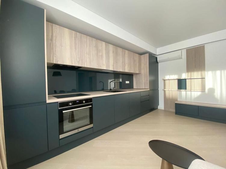 Apartament cu 3 camere decomandat, mobilat în Pipera