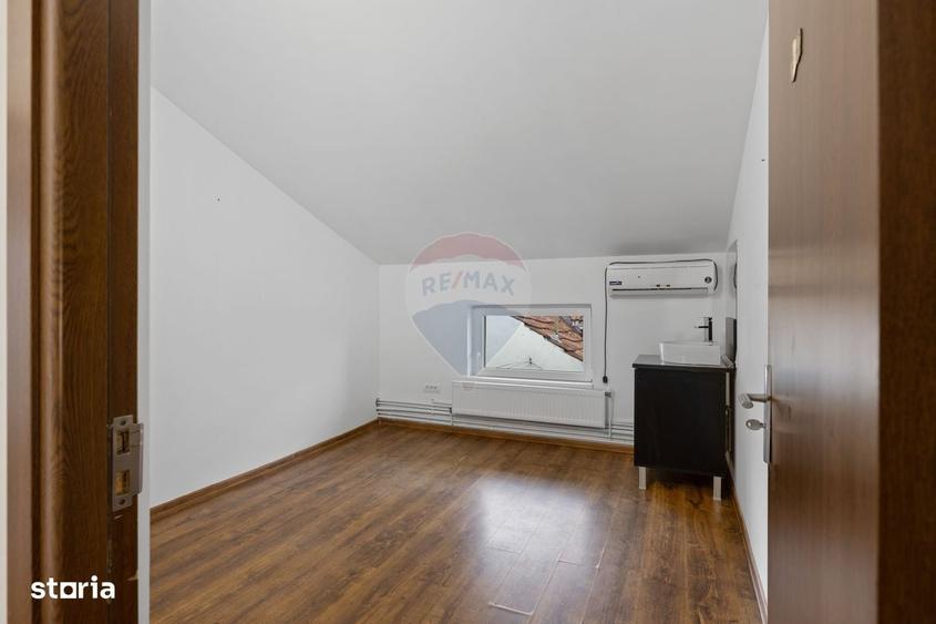 Spațiu comercial, de 130 mp, în Central
