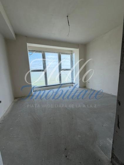 Apartament de vanzare semidecomandat ,2 camere 52 mp , zona Sesul de Sus - 2