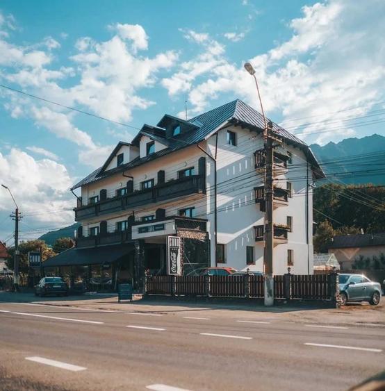 Spațiu comercial, de 120 mp, în Central