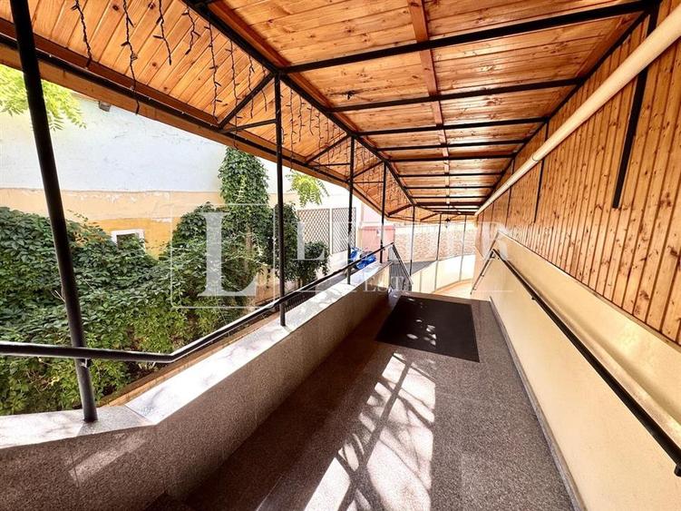 Apartament cu 4 camere decomandat în Titulescu