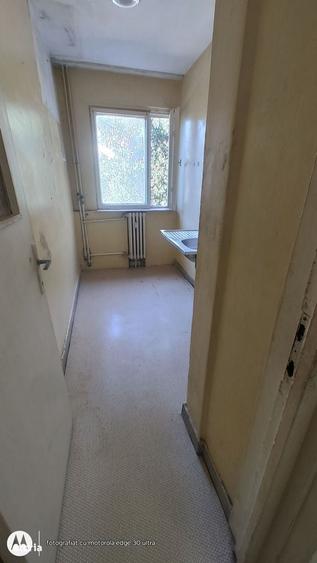 Apartament cu 2 camere semidecomandat în Inel II