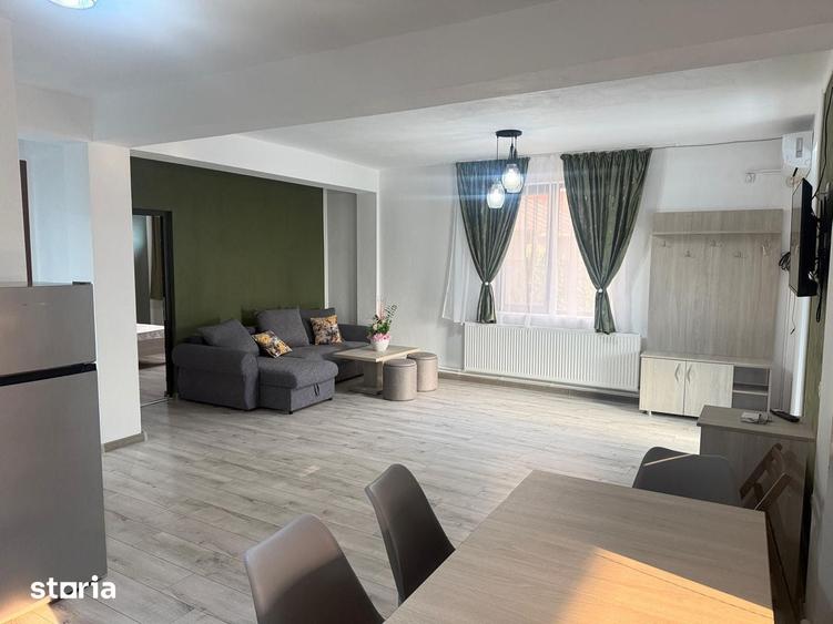 Apartament cu 3 camere în Răzvad
