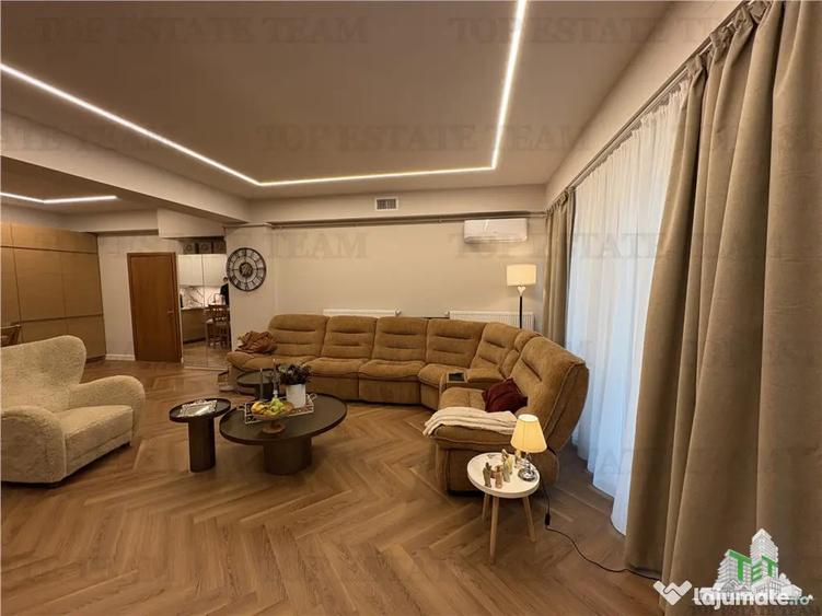 Apartament cu 3 camere decomandat în Central