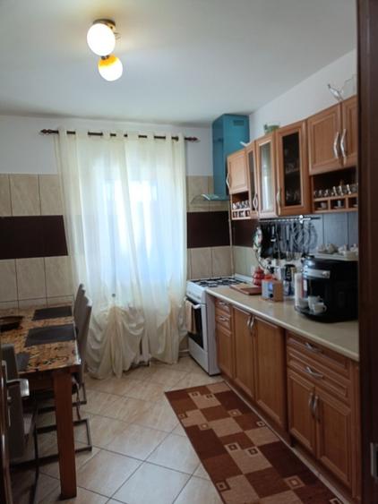 Apartament de vanzare - 1