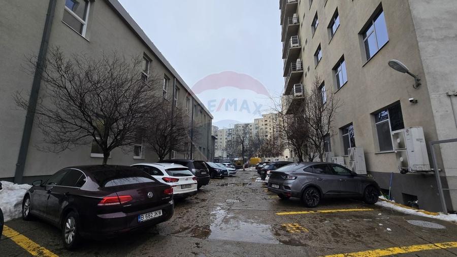Birou, de 1,780 mp, în 13 Septembrie