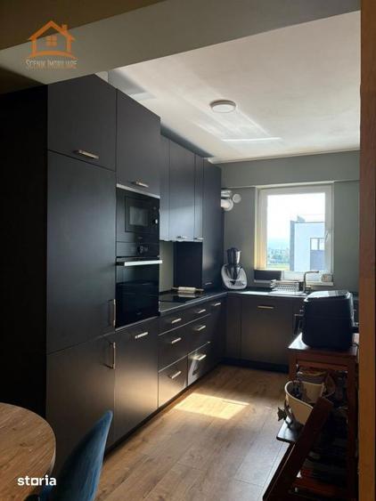 Apartament cu 3 camere decomandat, mobilat în Triaj