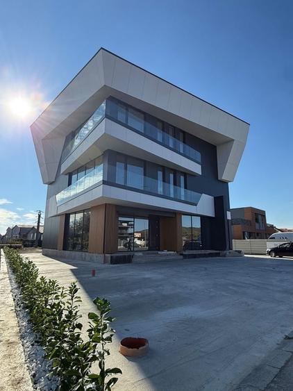 Spațiu comercial, de 189 mp, în Central