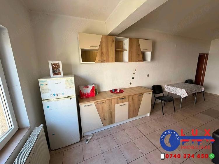 Apartament cu 3 camere nedecomandat în Vest