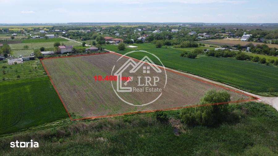 Teren de 10400 mp, în Dascălu
