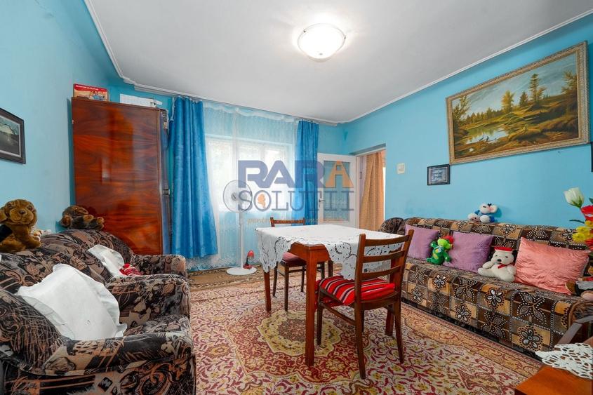 Casă individuală cu 3 camere cu Canalizare în Nord