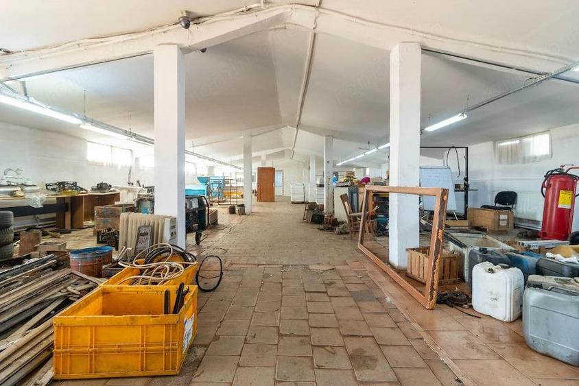 Spațiu comercial, de 1,994 mp, în Căteasca