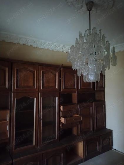 Casă cu 5 camere cu Teren 2500 Mp în Stejaru