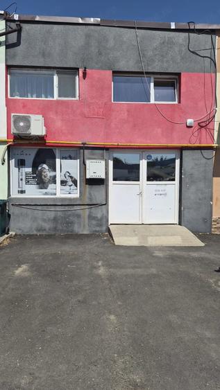 Spațiu comercial, de 60 mp, în Nord