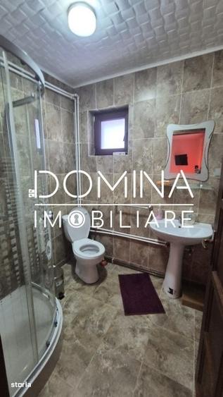 Casă cu 4 camere în Moara Domnească