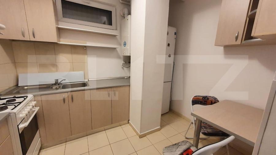 Garsonieră decomandată, mobilată în Semicentral