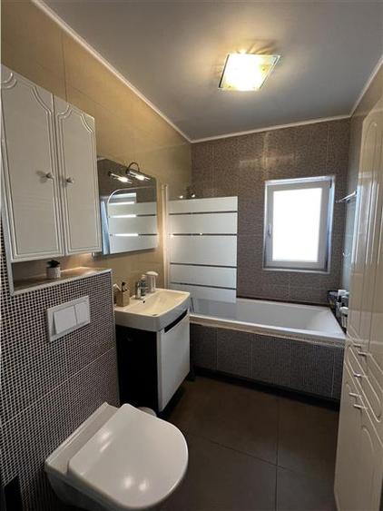 Apartament cu 2 camere decomandat, mobilat în Șelimbăr