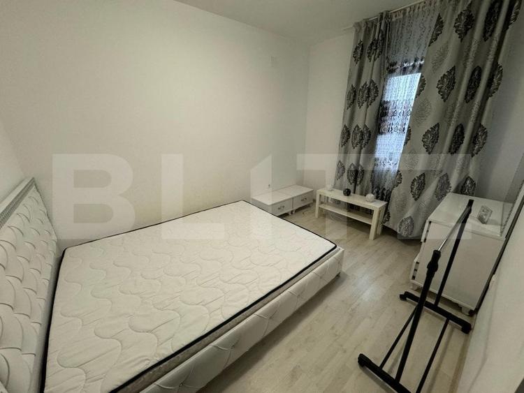 Apartament cu 3 camere semidecomandat, mobilat în Exterior Est