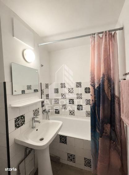 Apartament cu 2 camere semidecomandat în Dâmbovița