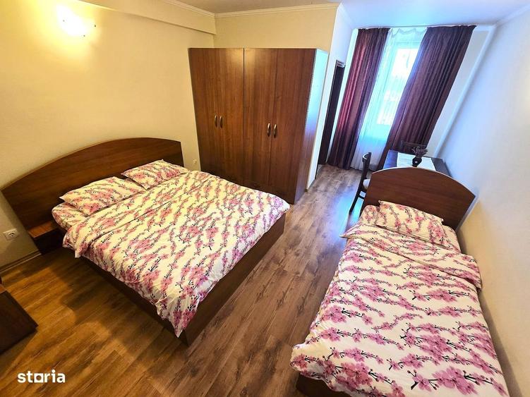 Spațiu comercial, de 2,900 mp, în Central