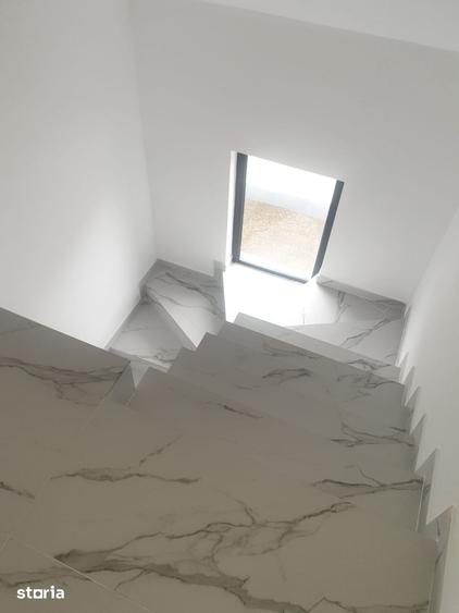 Casă cu 4 camere cu Teren 270 Mp în Valu lui Traian