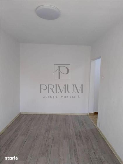 Apartament cu 2 camere semidecomandat în Fratelia
