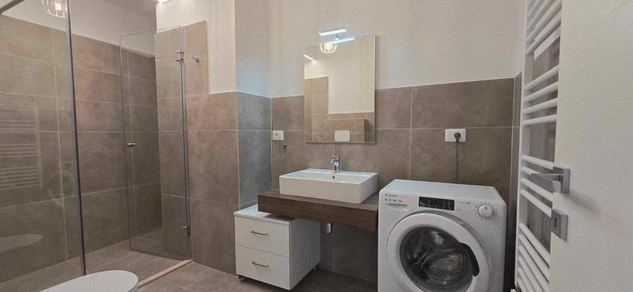 Apartament cu 2 camere nedecomandat în Central