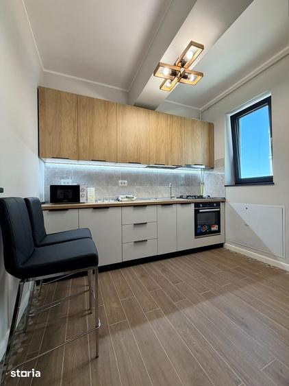 Apartament cu 2 camere decomandat în Universitate