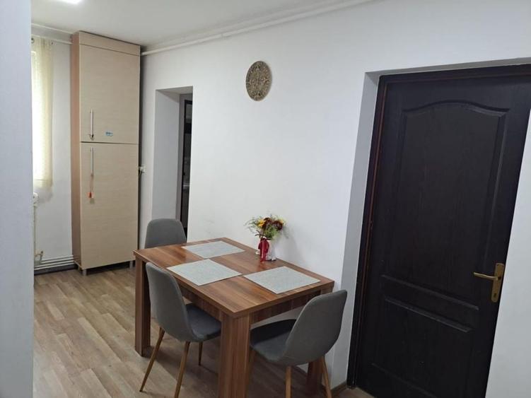 Apartament cu 2 camere decomandat în Exterior Vest