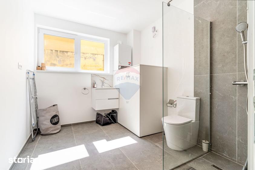 Casă cu 4 camere cu Teren 276 Mp în Dâmbul Rotund