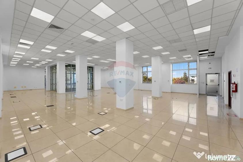 Spațiu comercial, de 830 mp, în Sud