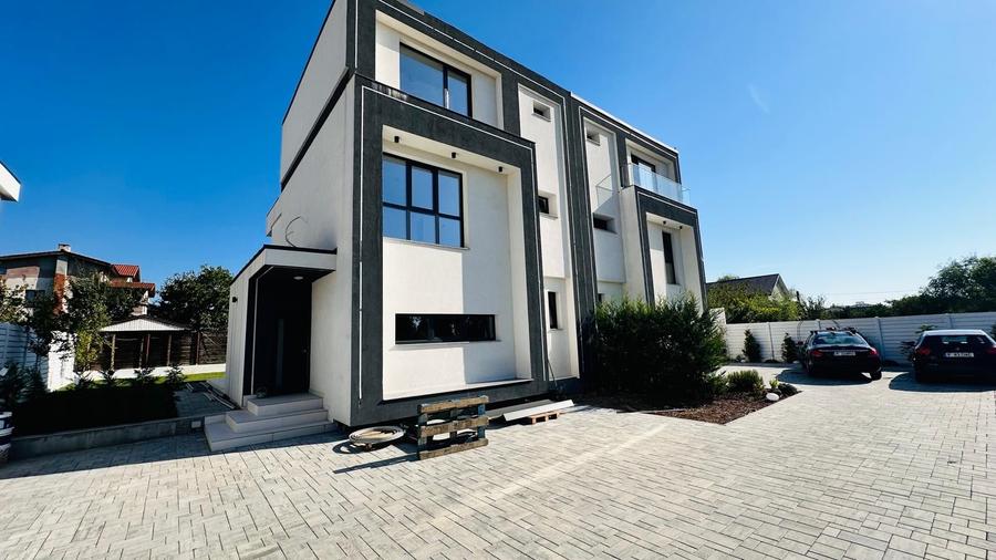 Duplex cu 4 camere cu Teren 394 Mp în Ostratu