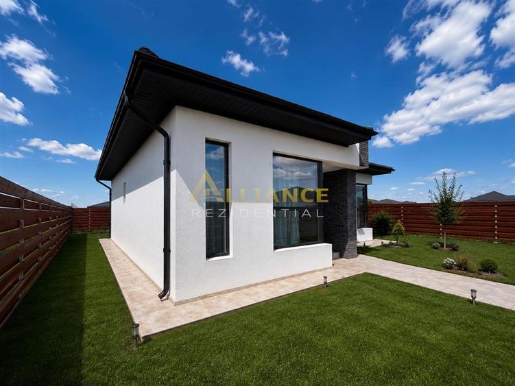 Casă individuală cu 3 camere cu Teren 375 Mp în Berceni