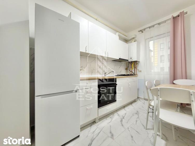 Apartament cu 2 camere decomandat în Fratelia