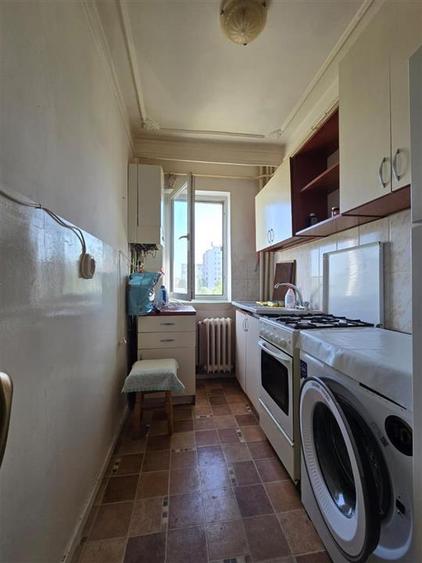 Apartament cu 2 camere decomandat în Mircea cel Bătrân