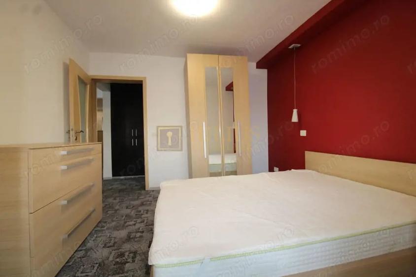 Apartament cu 4 camere decomandat în Bucovina
